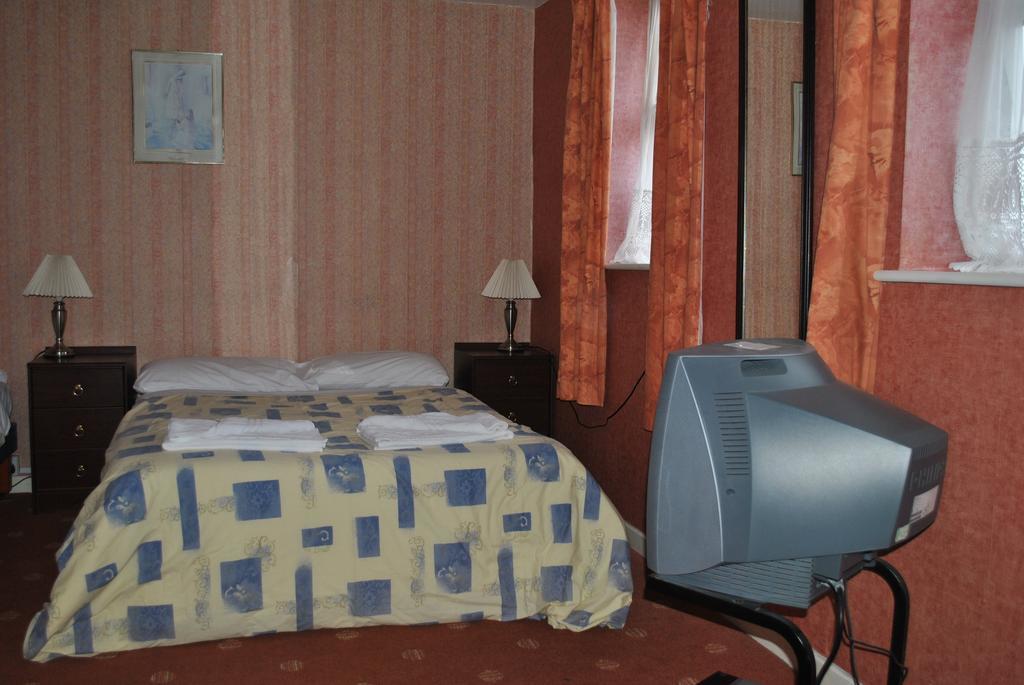 بلاكبول Broadway Hotel الغرفة الصورة